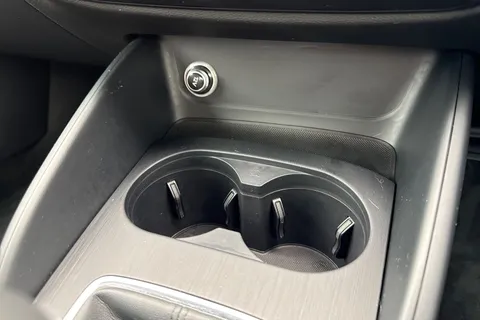 YL69UGZ Audi A3 1.0 TFSI 30 SE Technik Sportback Euro 6 (s/s) 5dr Thumbnail #56