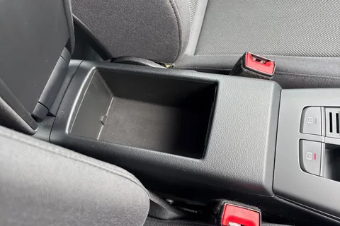 YL69UGZ Audi A3 1.0 TFSI 30 SE Technik Sportback Euro 6 (s/s) 5dr Thumbnail #59