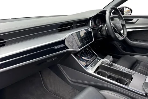 DG21FZN Audi A6 Avant 2.0 TFSI 45 Black Edition S Tronic quattro Euro 6 (s/s) 5dr Thumbnail #16