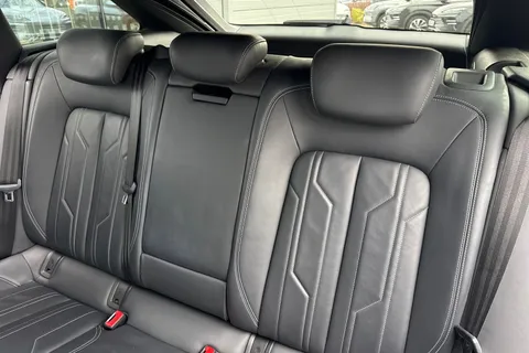 DG21FZN Audi A6 Avant 2.0 TFSI 45 Black Edition S Tronic quattro Euro 6 (s/s) 5dr Thumbnail #20