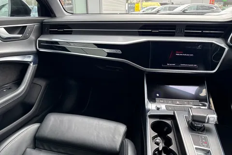 DG21FZN Audi A6 Avant 2.0 TFSI 45 Black Edition S Tronic quattro Euro 6 (s/s) 5dr Thumbnail #21