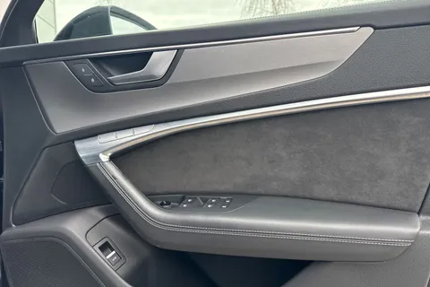 DG21FZN Audi A6 Avant 2.0 TFSI 45 Black Edition S Tronic quattro Euro 6 (s/s) 5dr Thumbnail #22