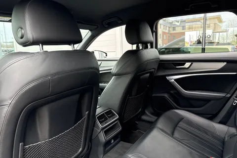 DG21FZN Audi A6 Avant 2.0 TFSI 45 Black Edition S Tronic quattro Euro 6 (s/s) 5dr Thumbnail #36