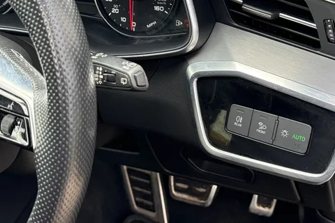 DG21FZN Audi A6 Avant 2.0 TFSI 45 Black Edition S Tronic quattro Euro 6 (s/s) 5dr Thumbnail #43