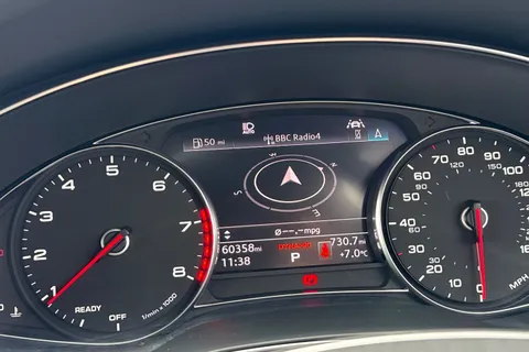 DG21FZN Audi A6 Avant 2.0 TFSI 45 Black Edition S Tronic quattro Euro 6 (s/s) 5dr Thumbnail #60