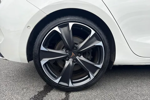 DP21CXM CUPRA Leon 1.4 eHybrid 12.8kWh VZ2 DSG Euro 6 (s/s) 5dr Thumbnail #22