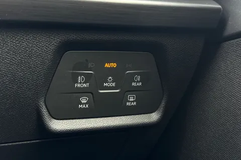 DP21CXM CUPRA Leon 1.4 eHybrid 12.8kWh VZ2 DSG Euro 6 (s/s) 5dr Thumbnail #27