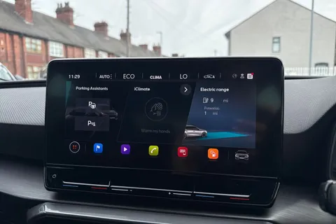 DP21CXM CUPRA Leon 1.4 eHybrid 12.8kWh VZ2 DSG Euro 6 (s/s) 5dr Thumbnail #42