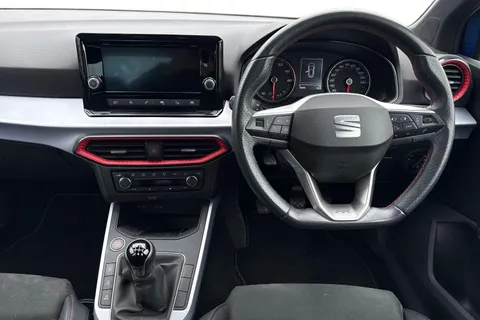 DH23LLT SEAT Arona 1.0 TSI FR Edition Euro 6 (s/s) 5dr Thumbnail #13