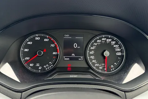 DH23LLT SEAT Arona 1.0 TSI FR Edition Euro 6 (s/s) 5dr Thumbnail #36