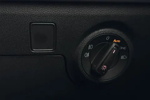 DH23LLT SEAT Arona 1.0 TSI FR Edition Euro 6 (s/s) 5dr Thumbnail #38