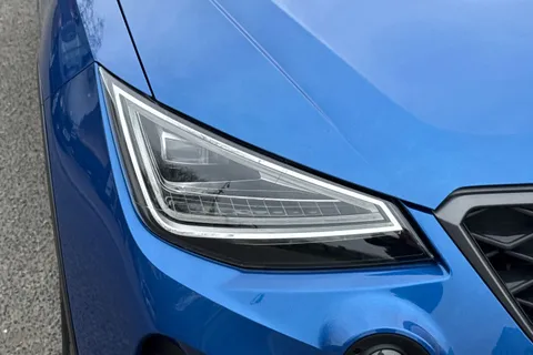 DH23LLT SEAT Arona 1.0 TSI FR Edition Euro 6 (s/s) 5dr Thumbnail #39