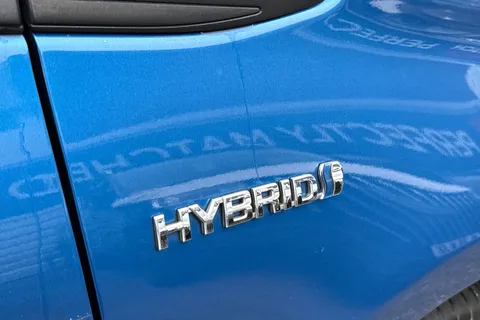 PK16XSX Toyota Yaris 1.5 VVT-h Active E-CVT Euro 6 5dr Thumbnail #28