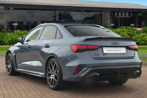 BT74VHK Audi RS 3 RS 3 Saloon Carbon Vorsprung 400 PS S tronic Thumbnail #3