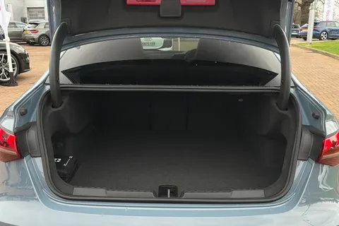 BT74VHK Audi RS 3 RS 3 Saloon Carbon Vorsprung 400 PS S tronic Thumbnail #7