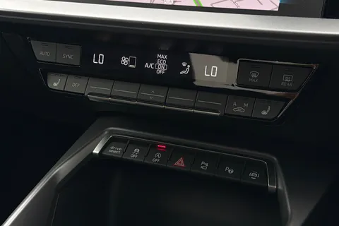 BT74VHK Audi RS 3 RS 3 Saloon Carbon Vorsprung 400 PS S tronic Thumbnail #22