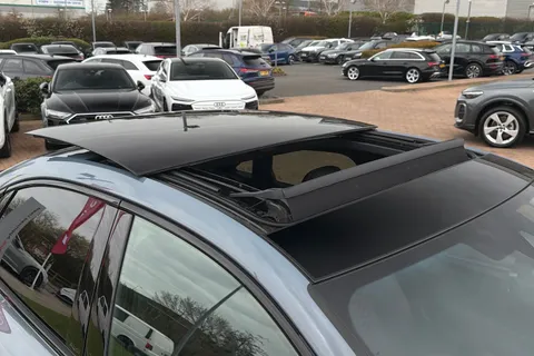 BT74VHK Audi RS 3 RS 3 Saloon Carbon Vorsprung 400 PS S tronic Thumbnail #52