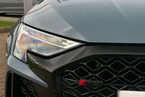 BT74VHK Audi RS 3 RS 3 Saloon Carbon Vorsprung 400 PS S tronic Thumbnail #57