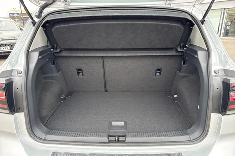 BN70UWV Volkswagen T-Cross 1.0 TSI 115 SE 5dr DSG ⭐1 Year VW Warranty⭐ Thumbnail #8