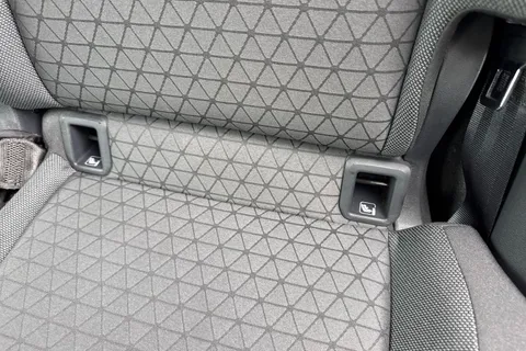 BN70UWV Volkswagen T-Cross 1.0 TSI 115 SE 5dr DSG ⭐1 Year VW Warranty⭐ Thumbnail #35