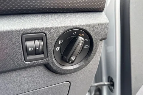 BN70UWV Volkswagen T-Cross 1.0 TSI 115 SE 5dr DSG ⭐1 Year VW Warranty⭐ Thumbnail #37