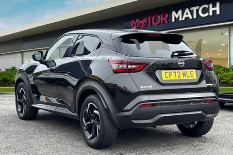 CF72MLE Nissan Juke 1.6 N-Connecta Auto Euro 6 5dr Thumbnail #3