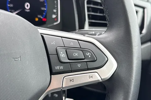 MJ72FBF Volkswagen Polo 1.0 Life 5dr **REAR VIEW CAMERA** Thumbnail #32