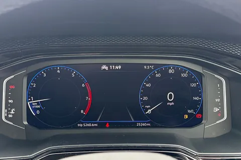 MJ72FBF Volkswagen Polo 1.0 Life 5dr **REAR VIEW CAMERA** Thumbnail #39