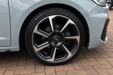 BL72NNF Audi A1 Black Edition 30 TFSI  110 PS S tronic Thumbnail #11