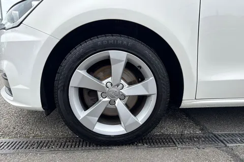 GV18BPF Audi A1 1.4 TFSI Sport Sportback S Tronic Euro 6 (s/s) 5dr (Nav) Thumbnail #12