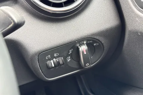 GV18BPF Audi A1 1.4 TFSI Sport Sportback S Tronic Euro 6 (s/s) 5dr (Nav) Thumbnail #41