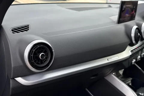 BV22NPP Audi Q2 S line 35 TFSI  150 PS 6-speed Thumbnail #35