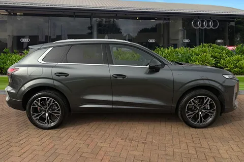 BG75XBB Audi Q3 SUV S line e-hybrid  272 PS S tronic Thumbnail #4