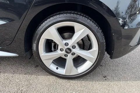 KM72OVR Audi A3 Sportback S line 35 TFSI  150 PS S tronic Thumbnail #14