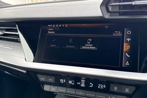 KM72OVR Audi A3 Sportback S line 35 TFSI  150 PS S tronic Thumbnail #36