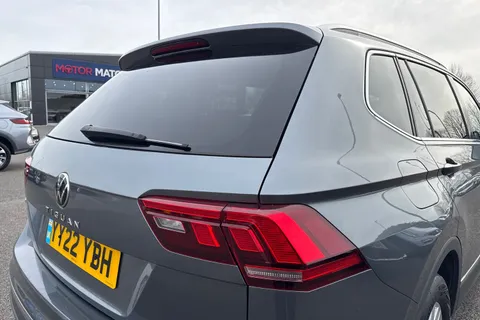 YY22YBH Volkswagen Tiguan Allspace 1.5 TSI Life DSG Euro 6 (s/s) 5dr Thumbnail #35