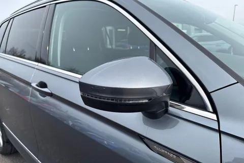 YY22YBH Volkswagen Tiguan Allspace 1.5 TSI Life DSG Euro 6 (s/s) 5dr Thumbnail #39