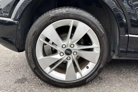 SB72NTE Audi Q2 1.5 TFSI CoD 35 S line S Tronic Euro 6 (s/s) 5dr Thumbnail #13