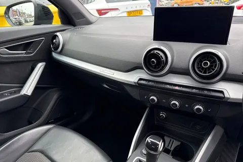 SB72NTE Audi Q2 1.5 TFSI CoD 35 S line S Tronic Euro 6 (s/s) 5dr Thumbnail #21