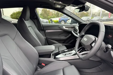 KT25VHV Audi A5 Avant S line TFSI  204 PS S tronic Thumbnail #25