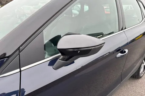 FV72UHL SEAT Arona 1.0 TSI XPERIENCE Lux DSG Euro 6 (s/s) 5dr Thumbnail #30