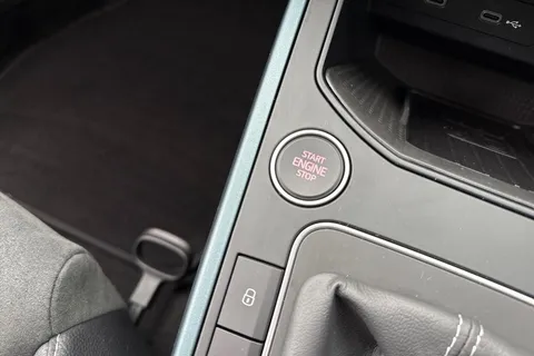 FV72UHL SEAT Arona 1.0 TSI XPERIENCE Lux DSG Euro 6 (s/s) 5dr Thumbnail #59