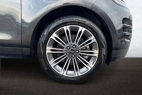 9 of 49 for Land Rover Range Rover Evoque 2.0 D200 Dynamic HSE 5dr