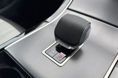 14 of 49 for Land Rover Range Rover Evoque 2.0 D200 Dynamic HSE 5dr