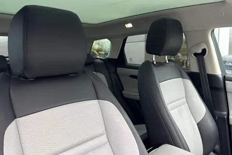 22 of 49 for Land Rover Range Rover Evoque 2.0 D200 Dynamic HSE 5dr