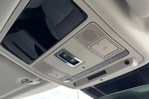 24 of 49 for Land Rover Range Rover Evoque 2.0 D200 Dynamic HSE 5dr