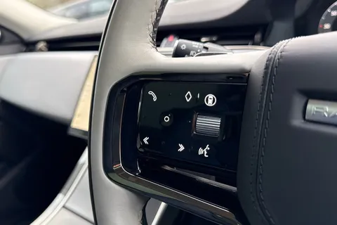 34 of 49 for Land Rover Range Rover Evoque 2.0 D200 Dynamic HSE 5dr