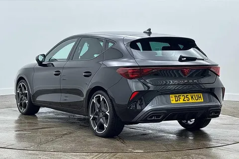 DF25KUH CUPRA Leon 1.5 eTSI 150 V2 5dr DSG Thumbnail #3