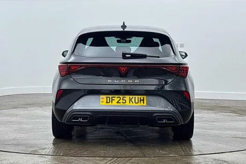 DF25KUH CUPRA Leon 1.5 eTSI 150 V2 5dr DSG Thumbnail #8