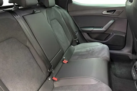 DF25KUH CUPRA Leon 1.5 eTSI 150 V2 5dr DSG Thumbnail #9